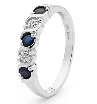 9ct white gold Sapphire diamond ring 9ct white gold Sapphire diamond ring